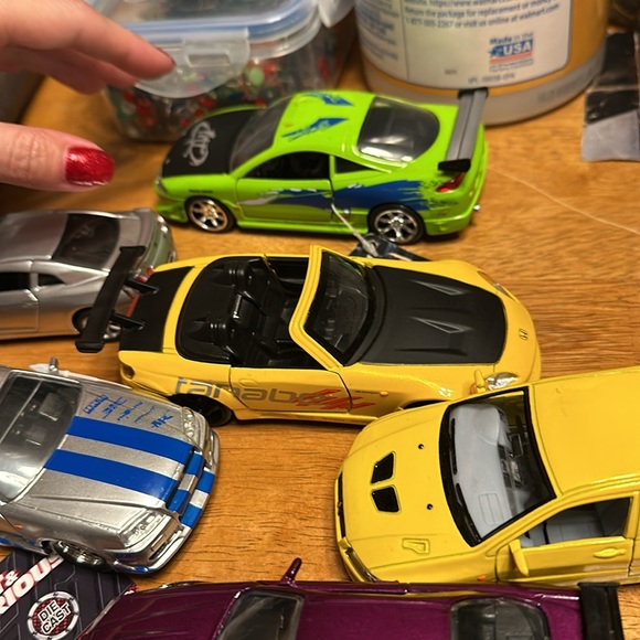 collectibles never played with - Picture 3 of 7